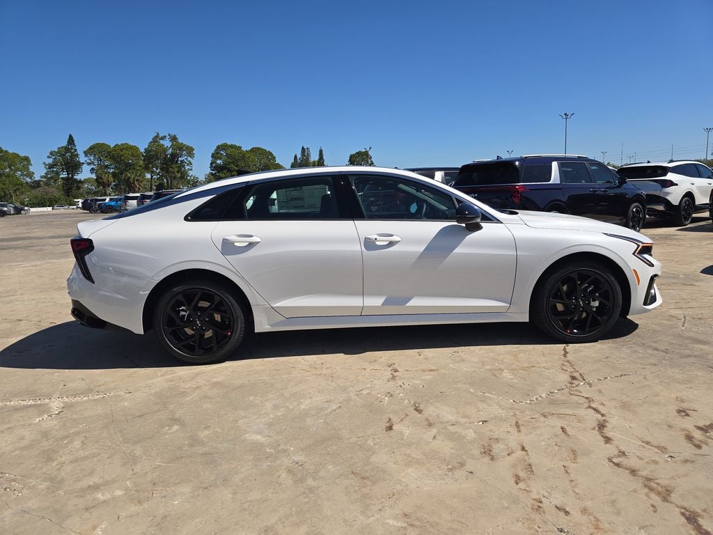 2026 Kia K5 GT-Line