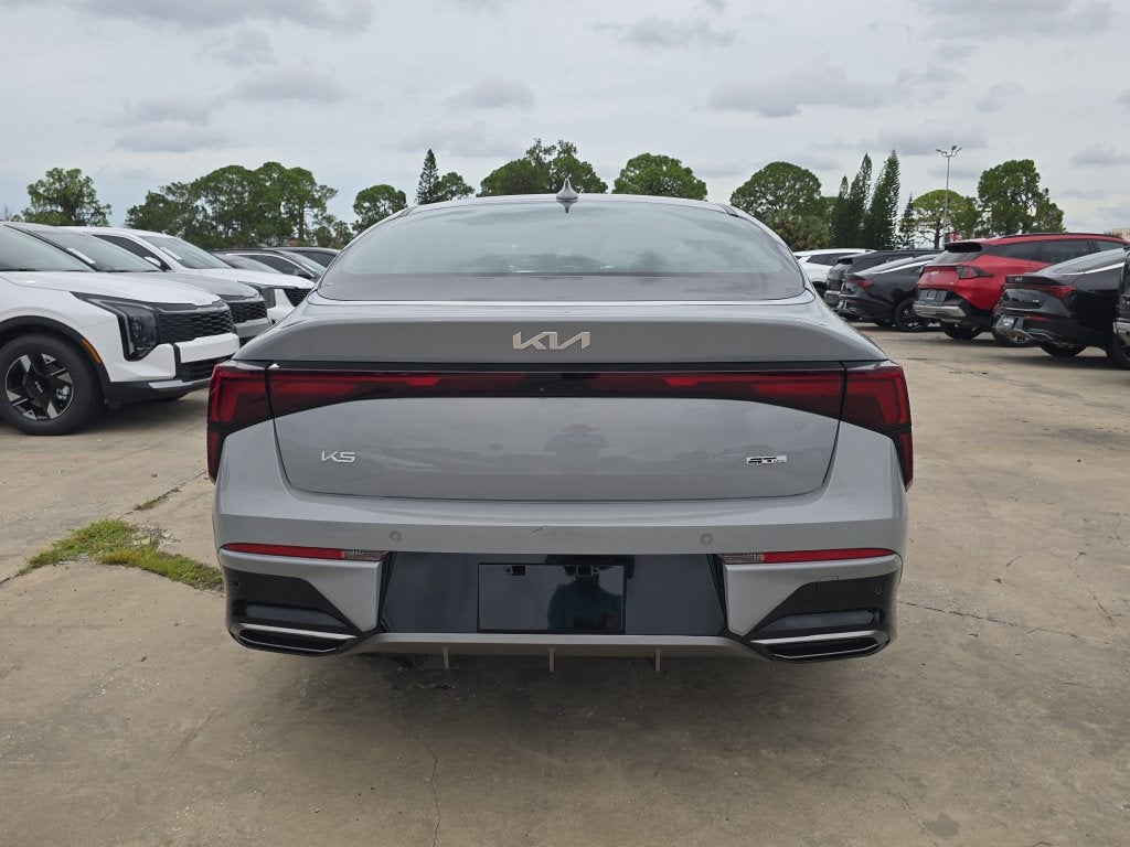 2026 Kia K5 GT-Line