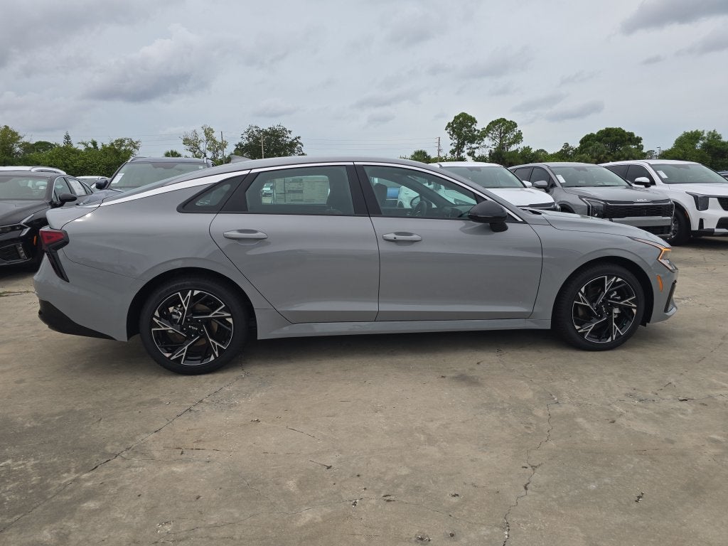 2026 Kia K5 GT-Line