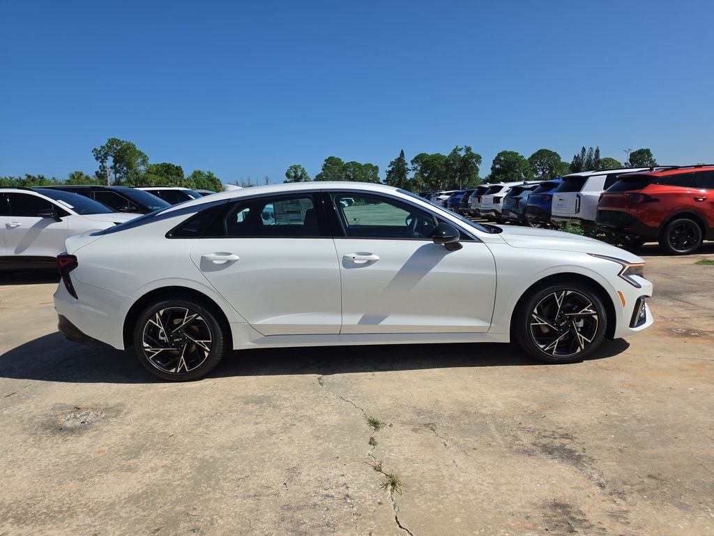 2026 Kia K5 GT-Line