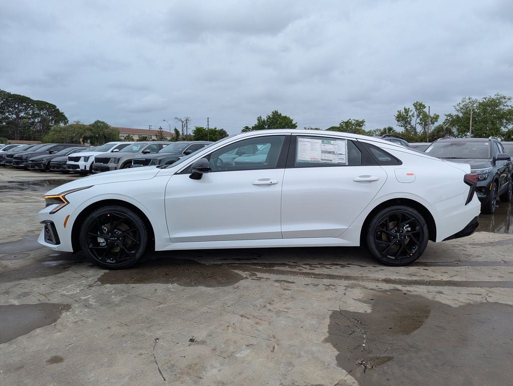 2026 Kia K5 GT-Line