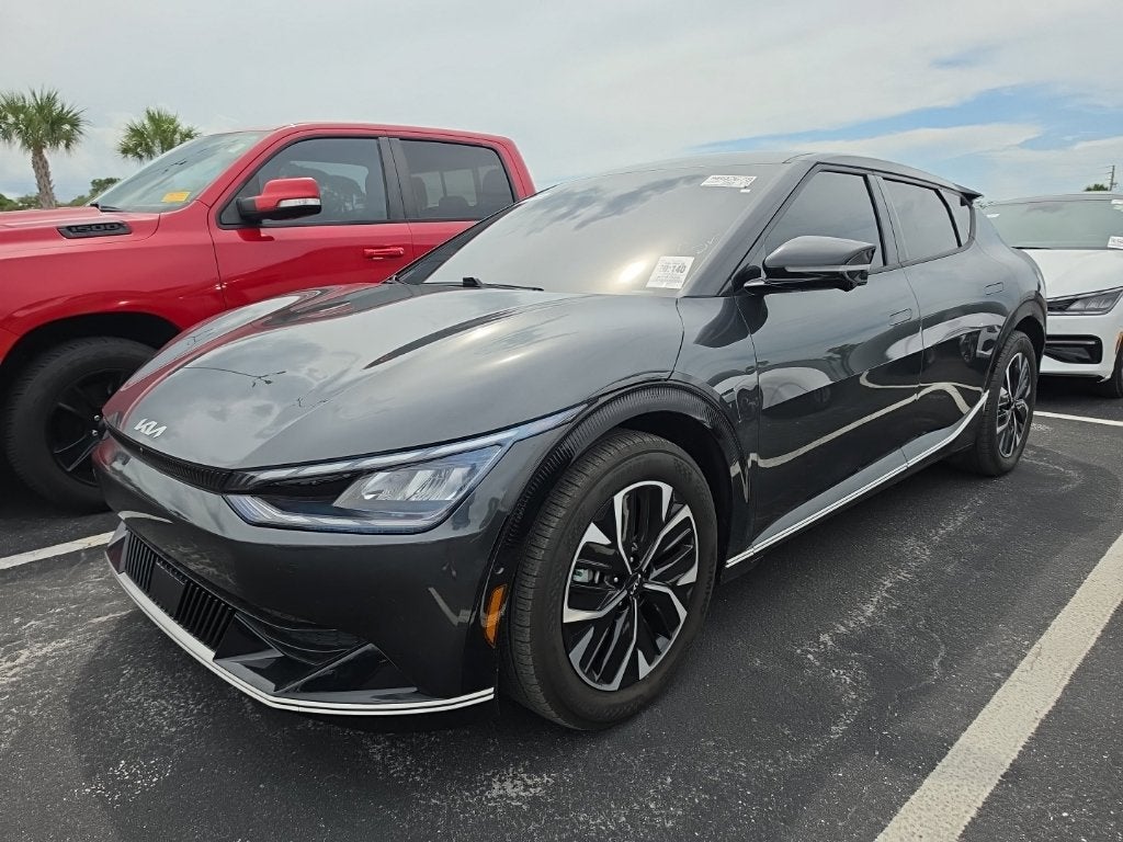 2024 Kia EV6 Wind