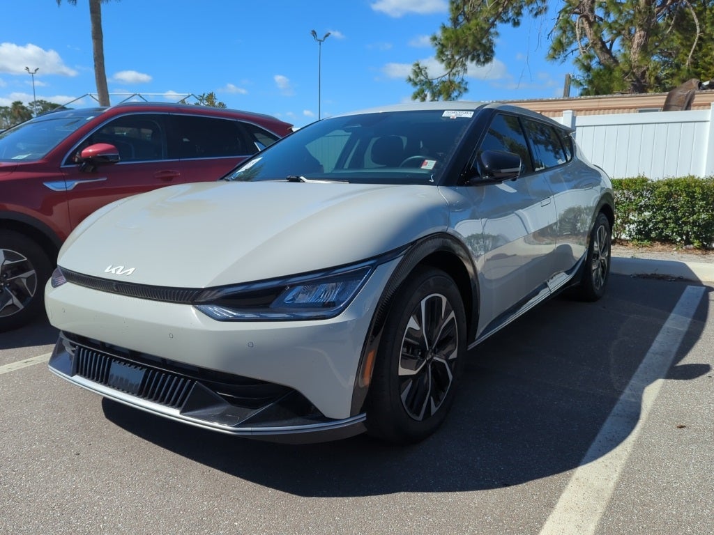 2023 Kia EV6 Wind
