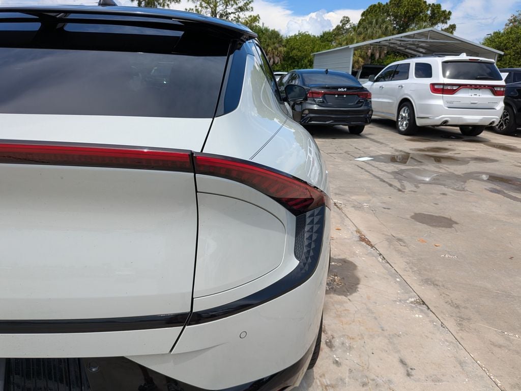 2022 Kia EV6 Wind