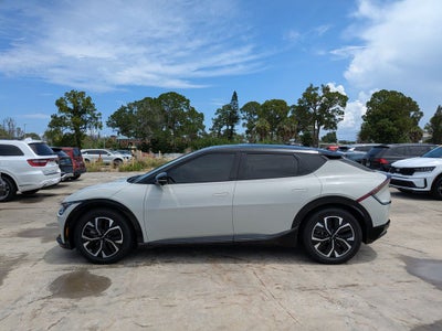 2022 Kia EV6 Wind