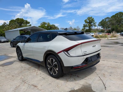 2022 Kia EV6 Wind