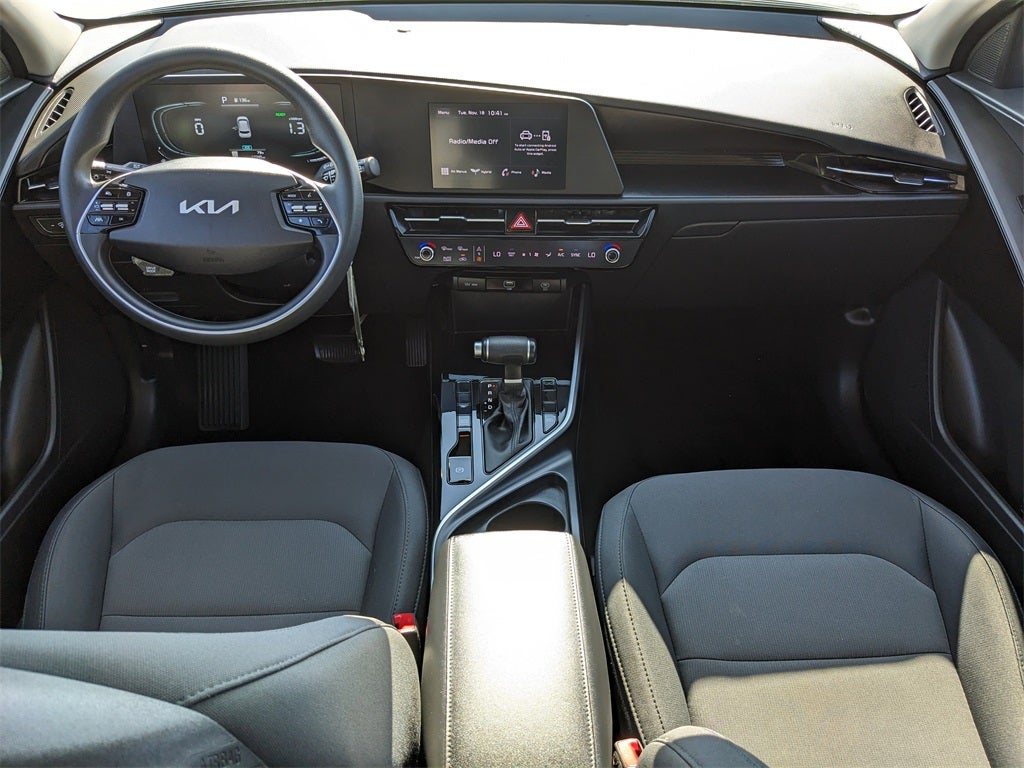 2025 Kia Niro LX
