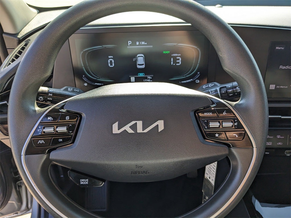2025 Kia Niro LX