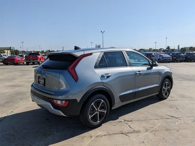 2025 Kia Niro LX