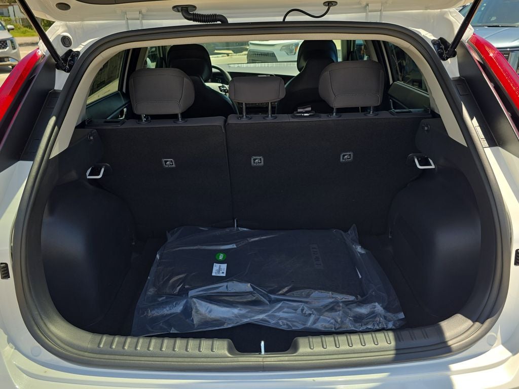 2026 Kia Niro LX