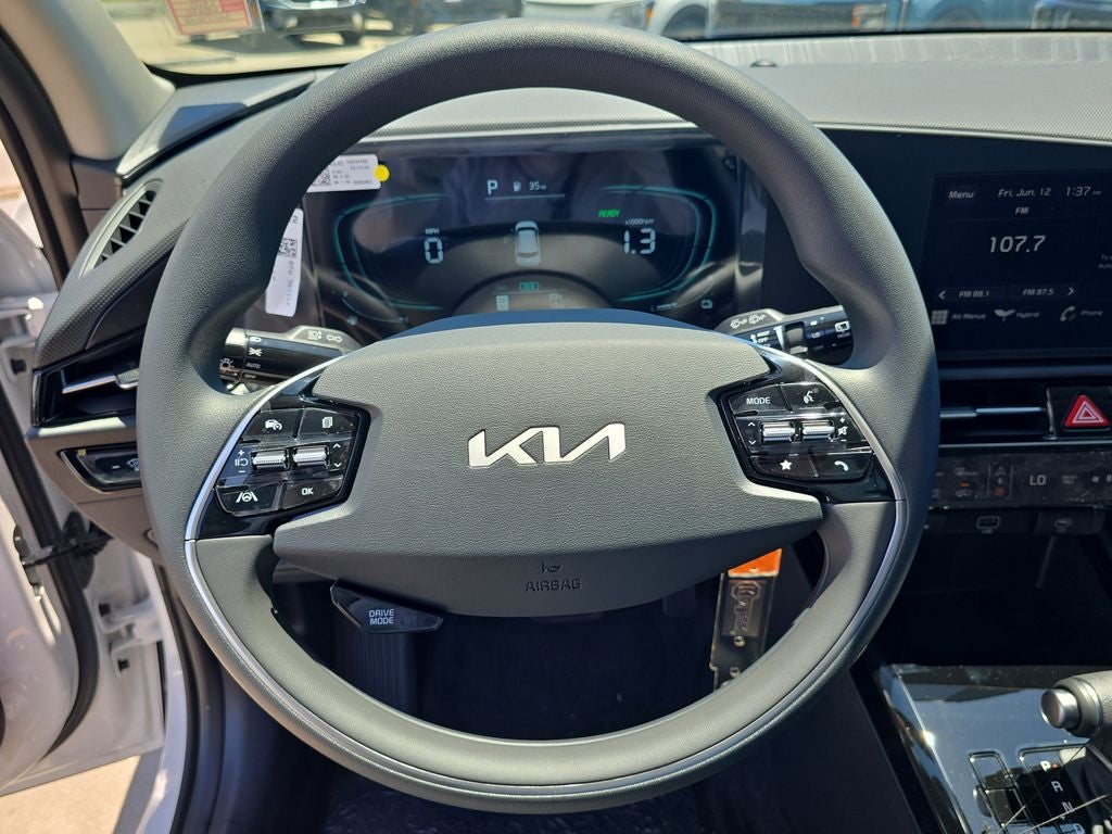 2026 Kia Niro LX