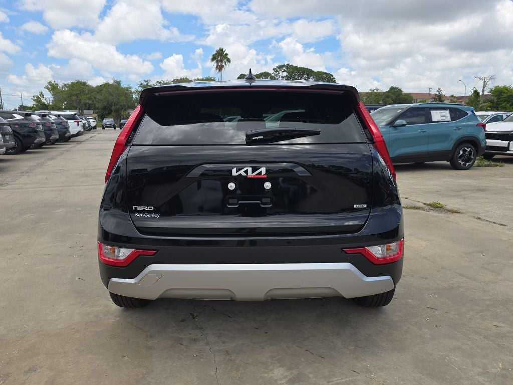 2026 Kia Niro LX