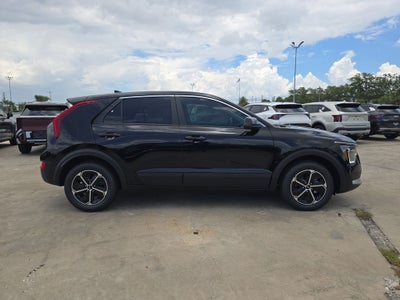 2026 Kia Niro LX