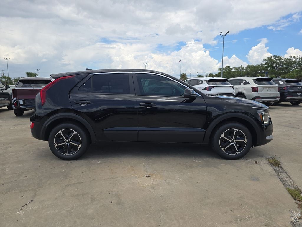 2026 Kia Niro LX