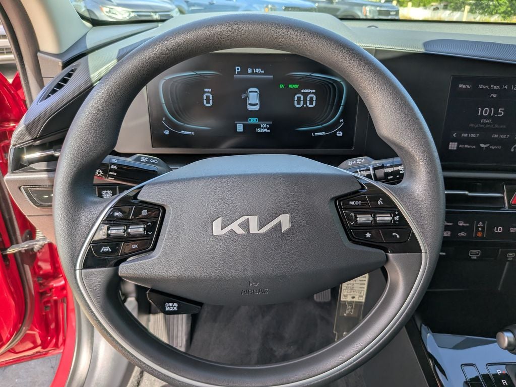 2025 Kia Niro LX