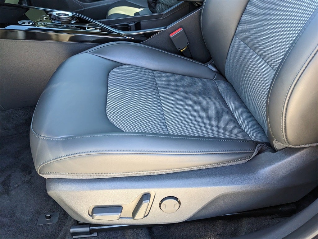 2025 Kia Niro EV Wind