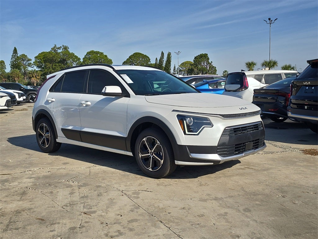 2026 Kia Niro EX