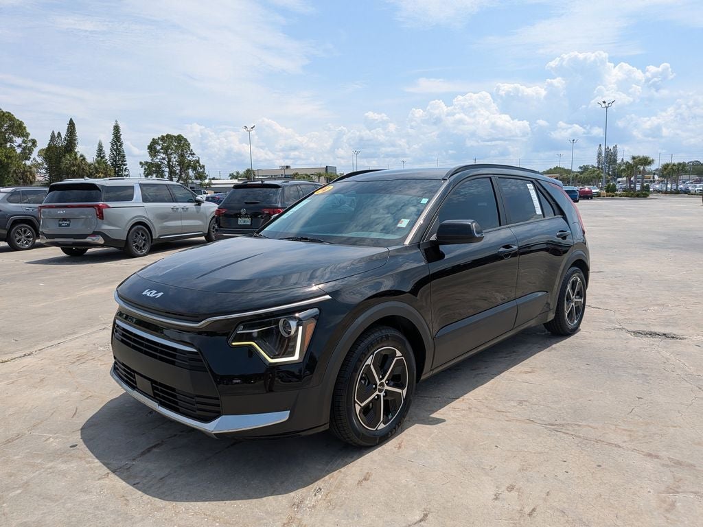 2024 Kia Niro EX