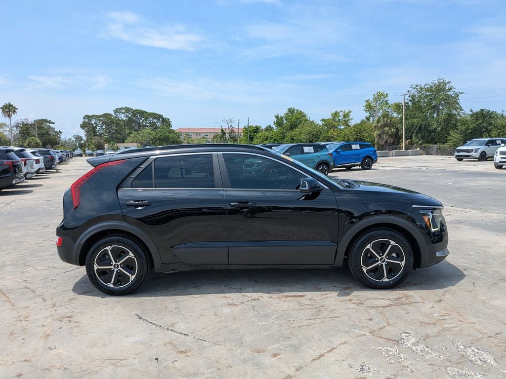 2024 Kia Niro EX