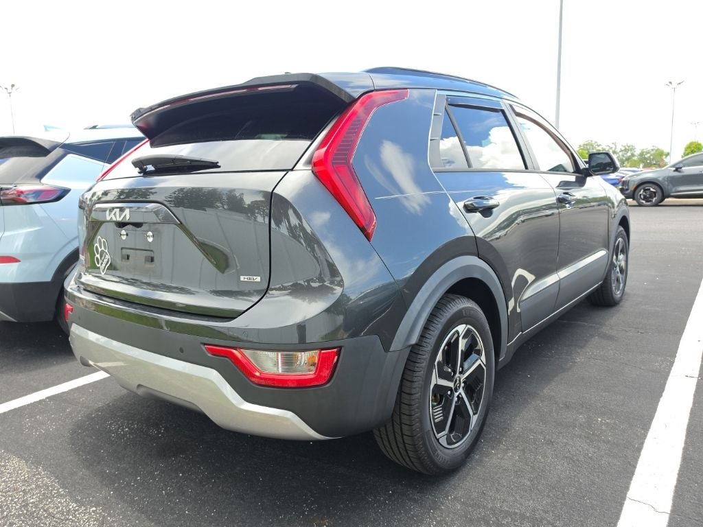 2023 Kia Niro EX