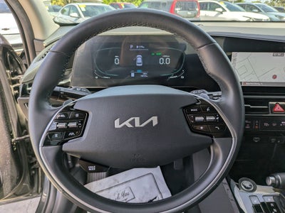 2023 Kia Niro EX