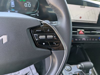2023 Kia Niro EX