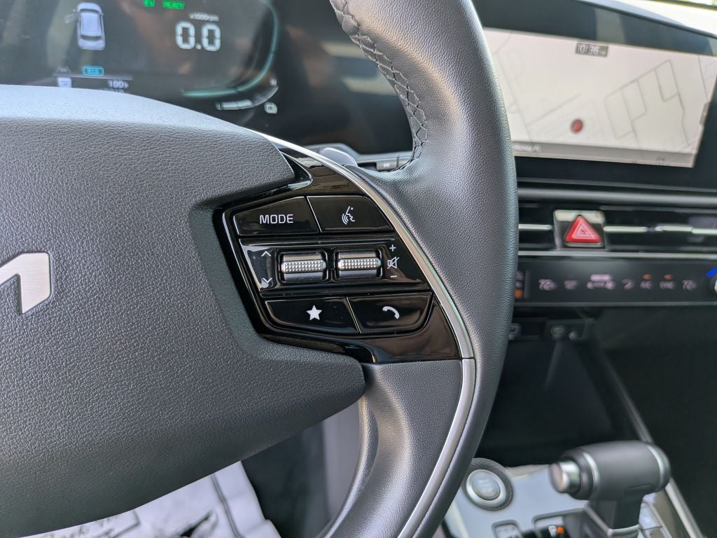2023 Kia Niro EX