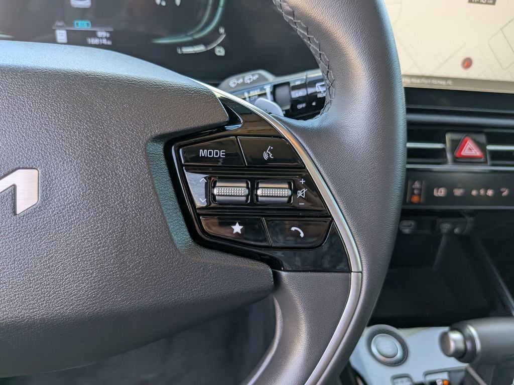 2024 Kia Niro EX