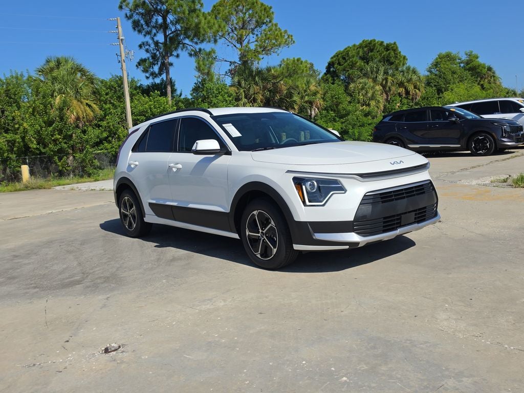 2026 Kia Niro EX