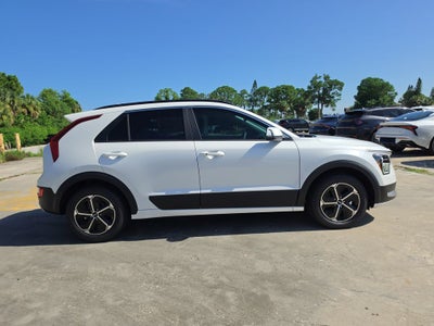 2026 Kia Niro EX
