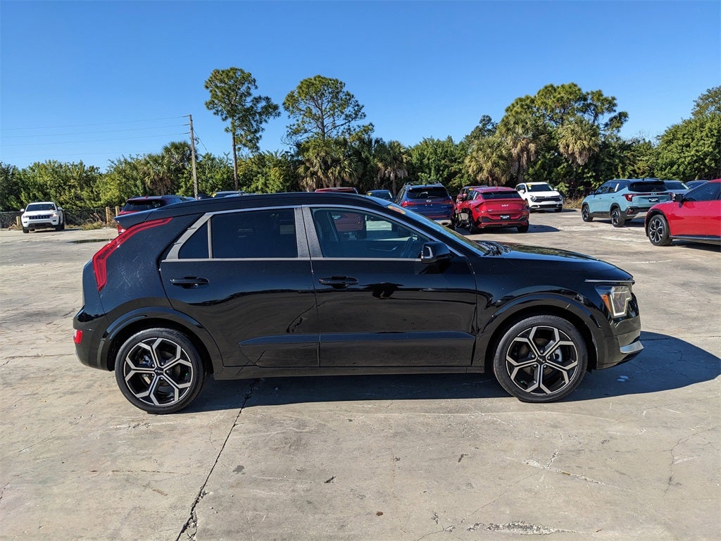 2024 Kia Niro EX Touring