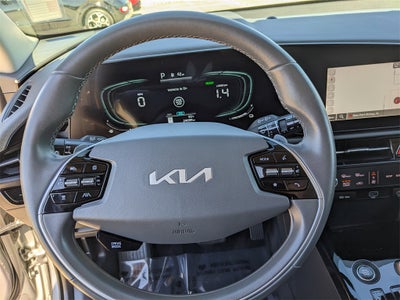 2024 Kia Niro EX