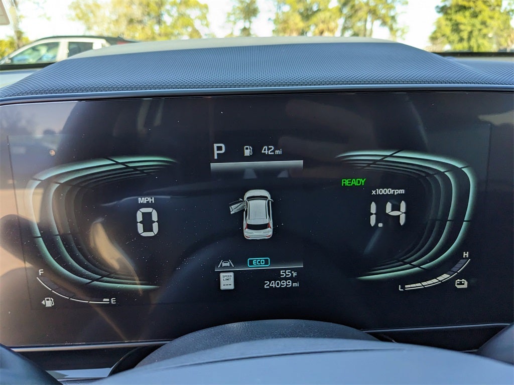 2024 Kia Niro EX