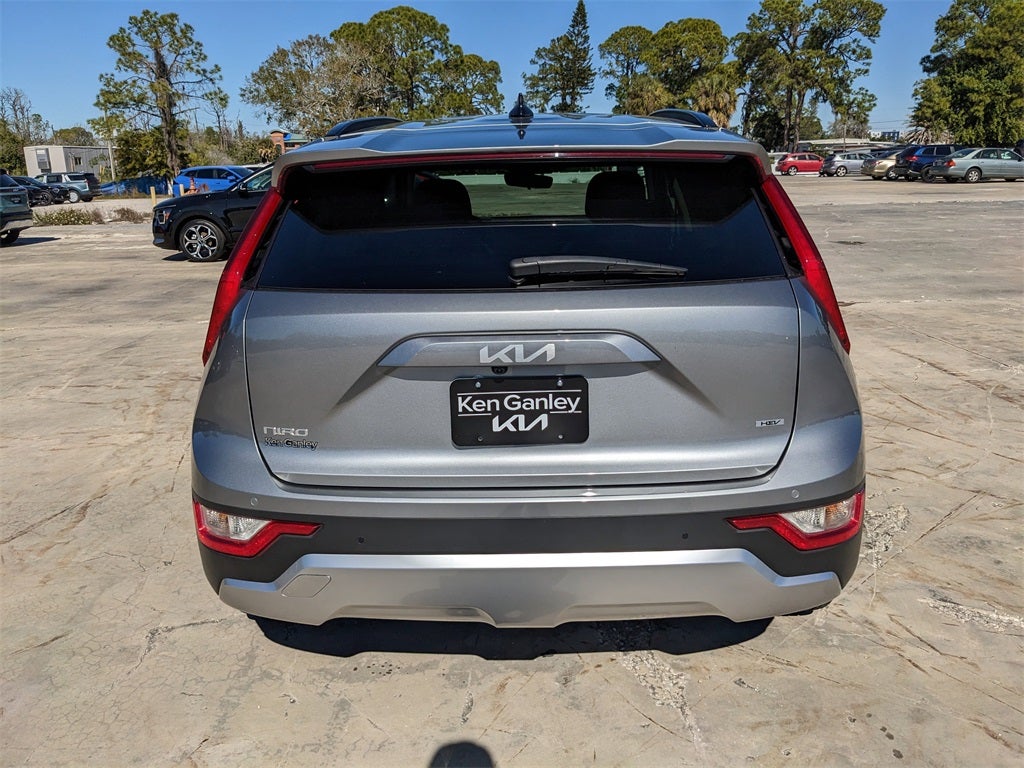 2024 Kia Niro EX