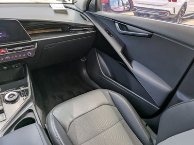2023 Kia Niro Plug-In Hybrid EX