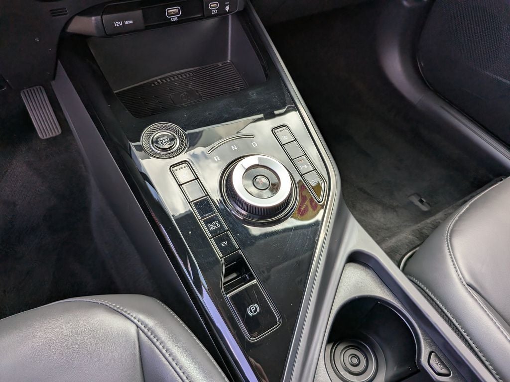 2023 Kia Niro Plug-In Hybrid EX
