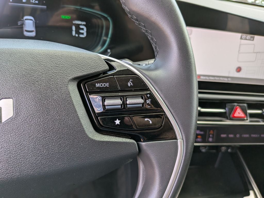 2023 Kia Niro Plug-In Hybrid EX