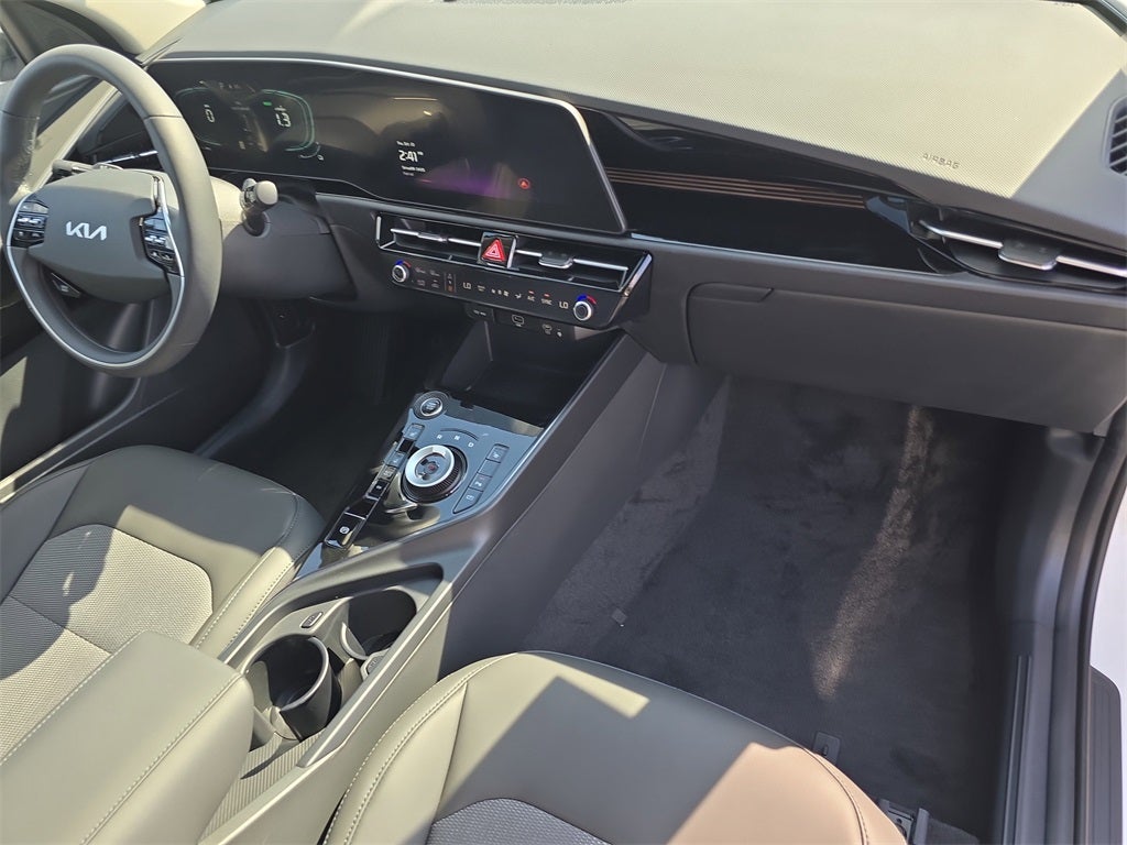 2025 Kia Niro Plug-In Hybrid EX