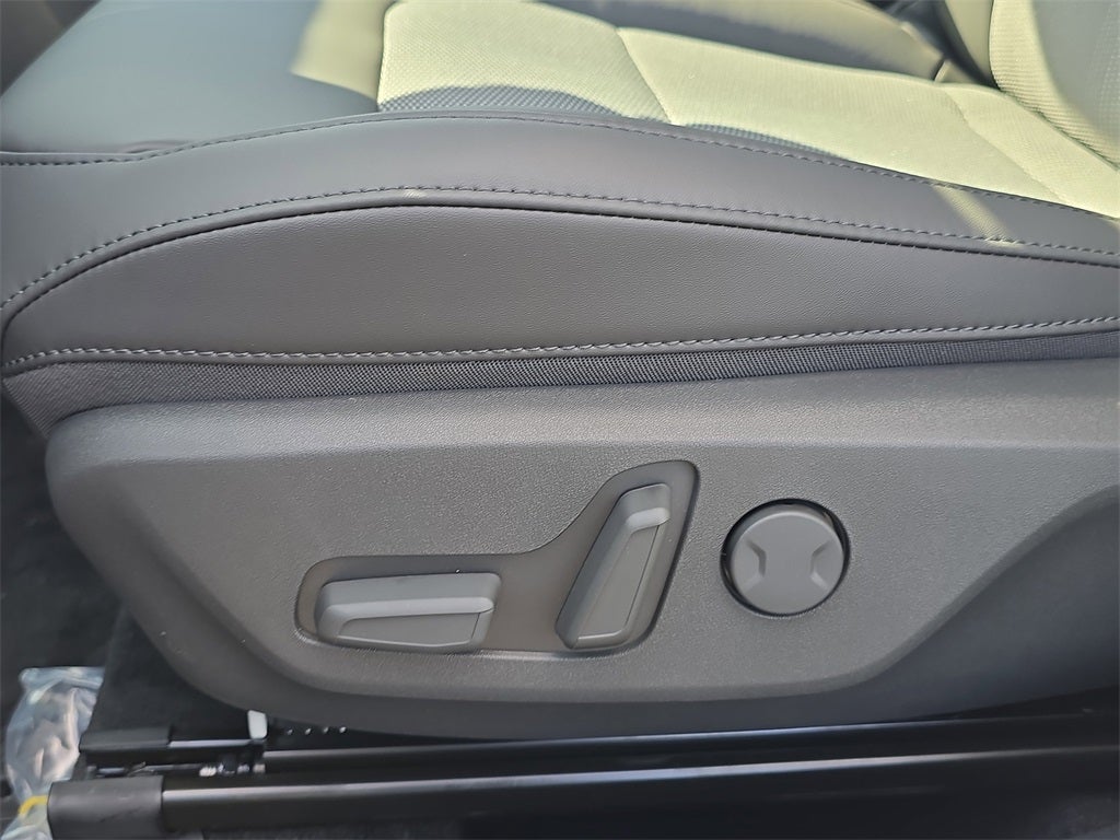 2025 Kia Niro Plug-In Hybrid EX