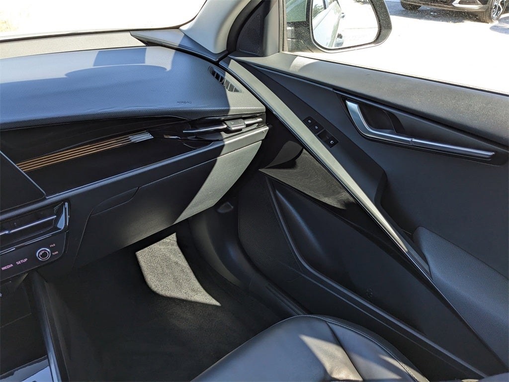 2023 Kia Niro Plug-In Hybrid EX