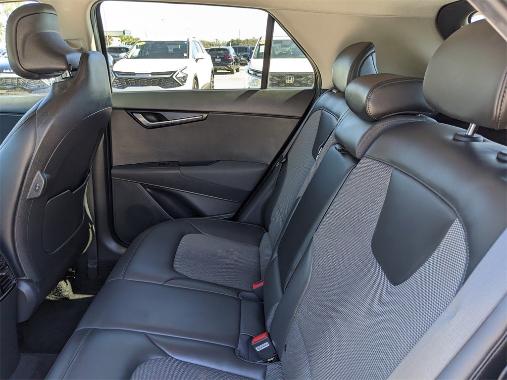 2023 Kia Niro Plug-In Hybrid EX