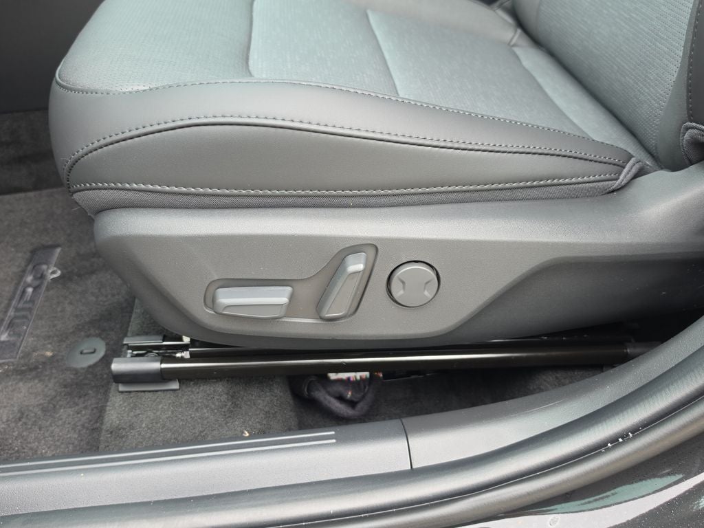 2026 Kia Niro SX