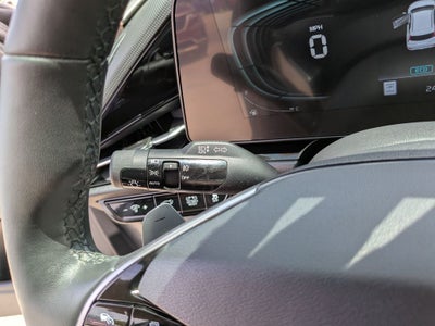 2024 Kia Niro SX