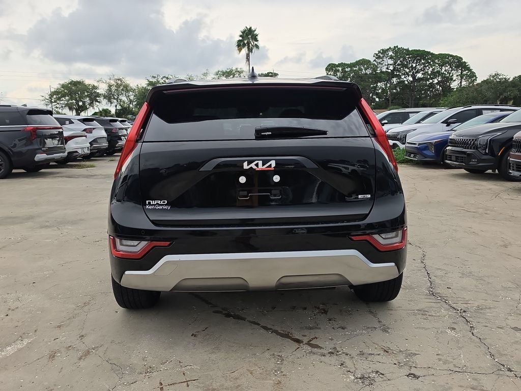 2026 Kia Niro SX Touring
