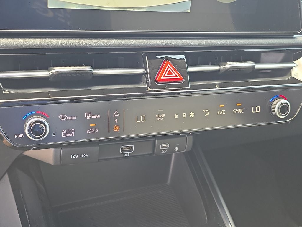 2026 Kia Niro SX Touring