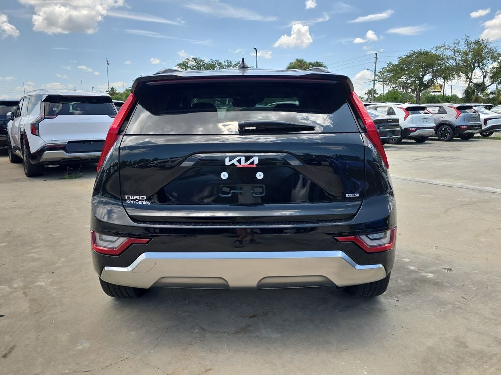 2026 Kia Niro SX Touring