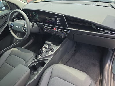 2026 Kia Niro SX