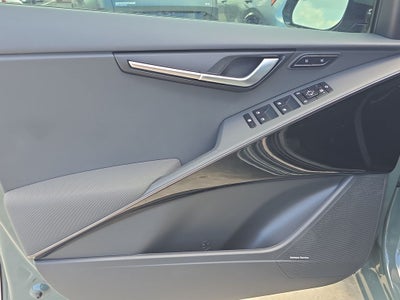 2026 Kia Niro SX
