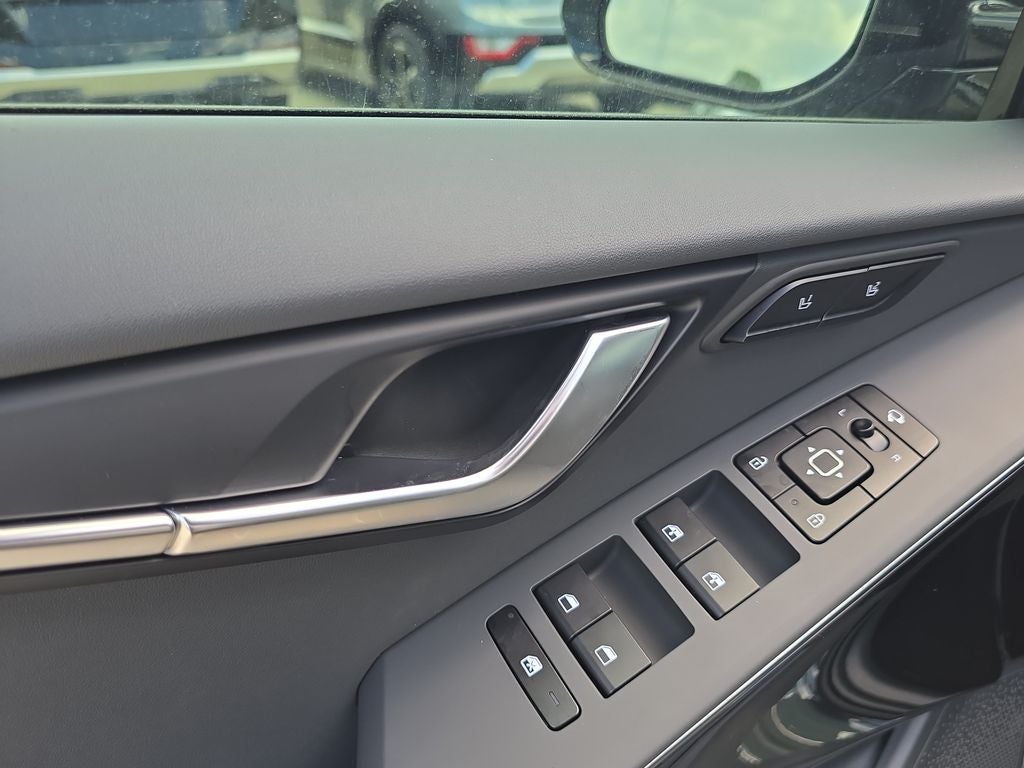 2026 Kia Niro SX
