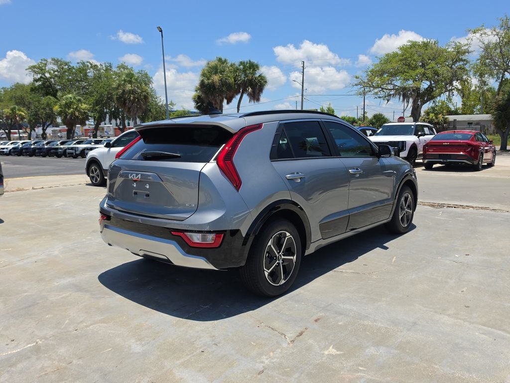 2026 Kia Niro SX